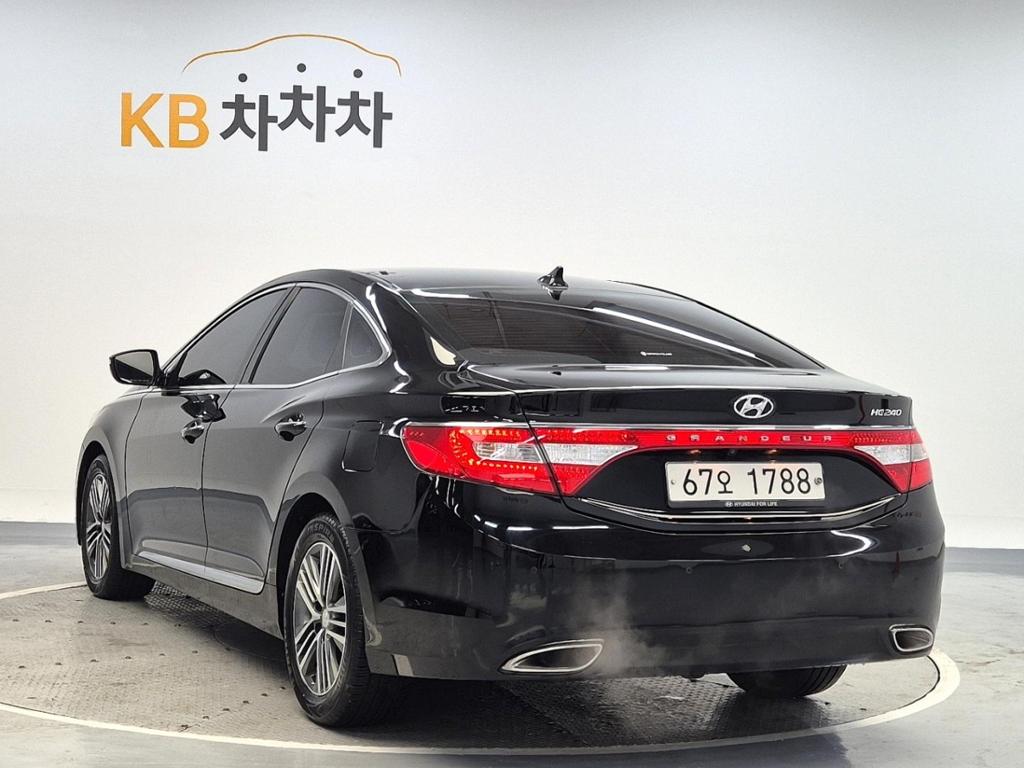 2014 HYUNDAI GRANDEUR HG 