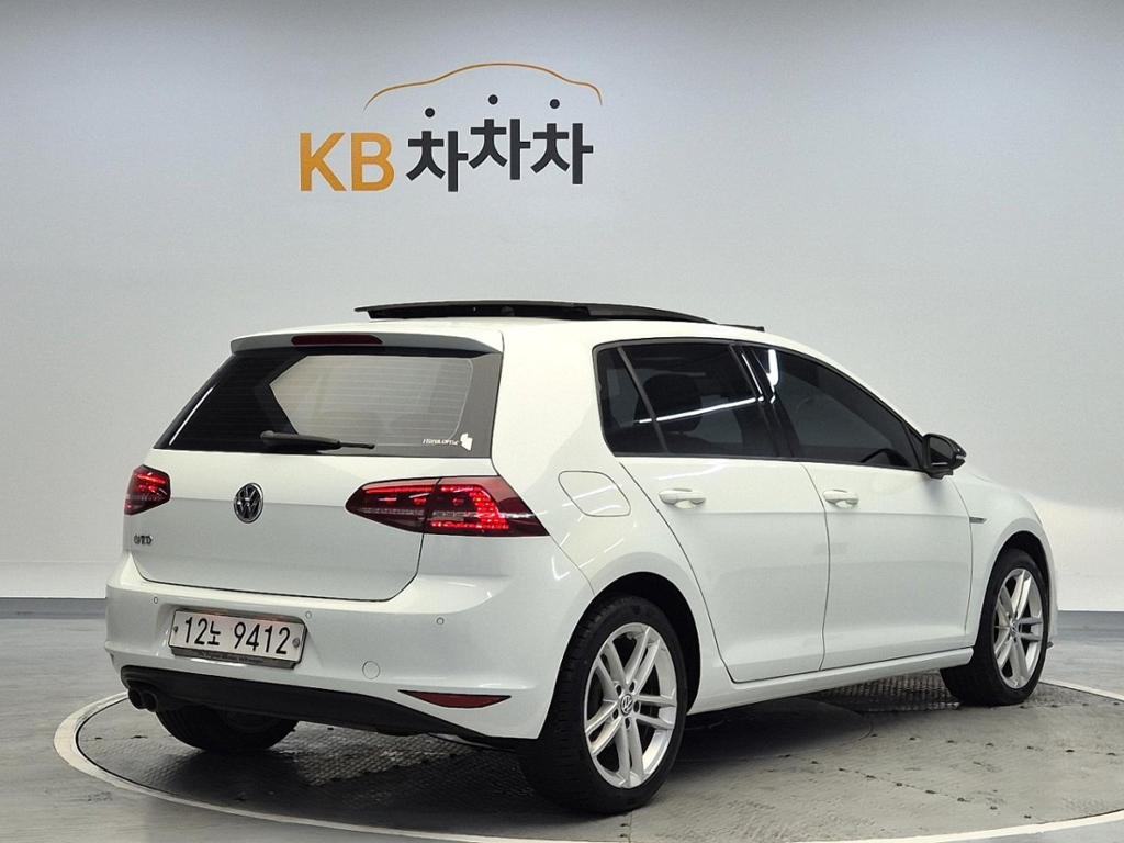 2015 VOLKSWAGEN GOLF (7Gen) 