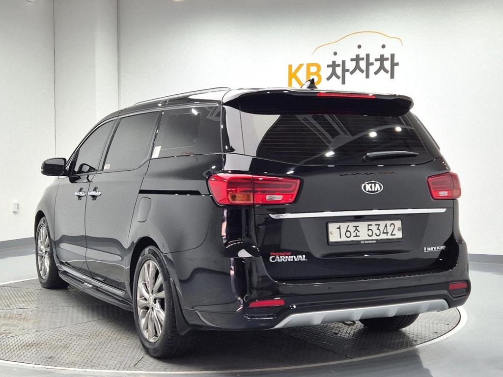 2019 KIA THE NEW CARNIVAL 