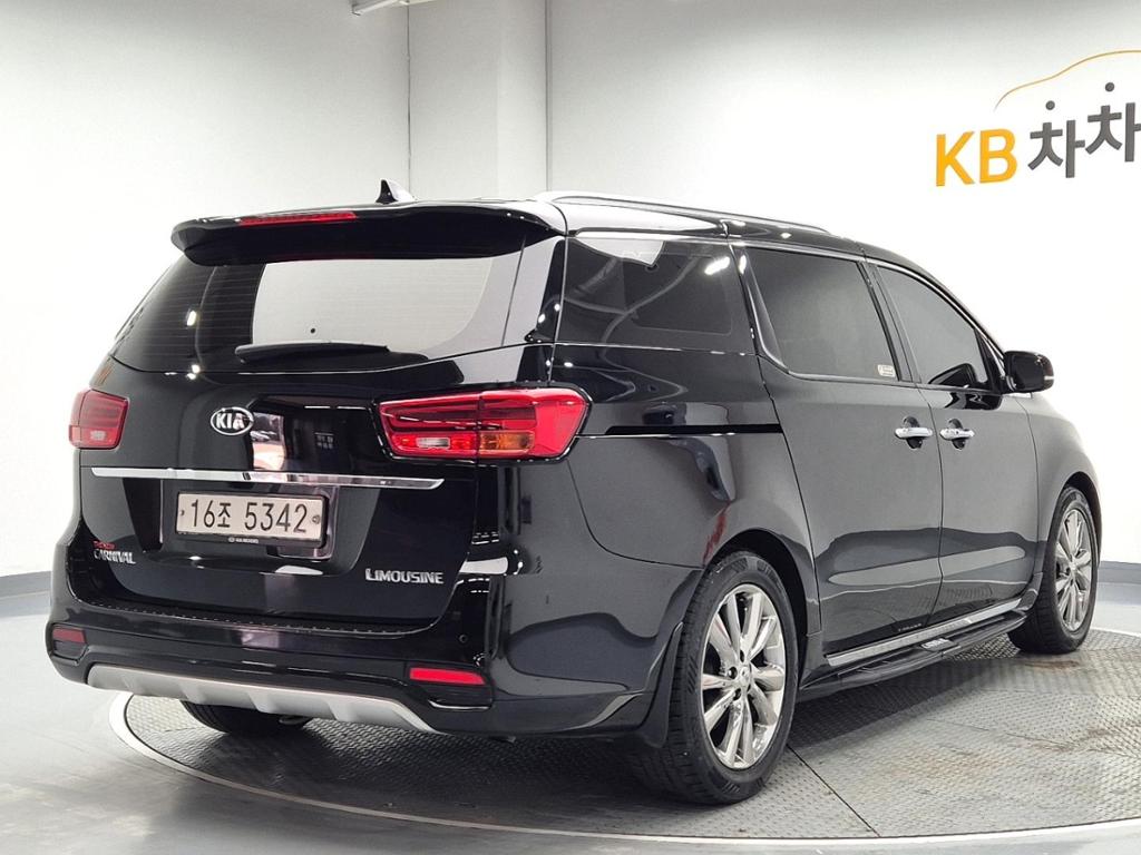 2019 KIA THE NEW CARNIVAL 