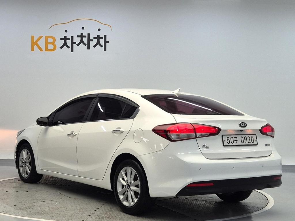 2016 KIA THE NEW K3 