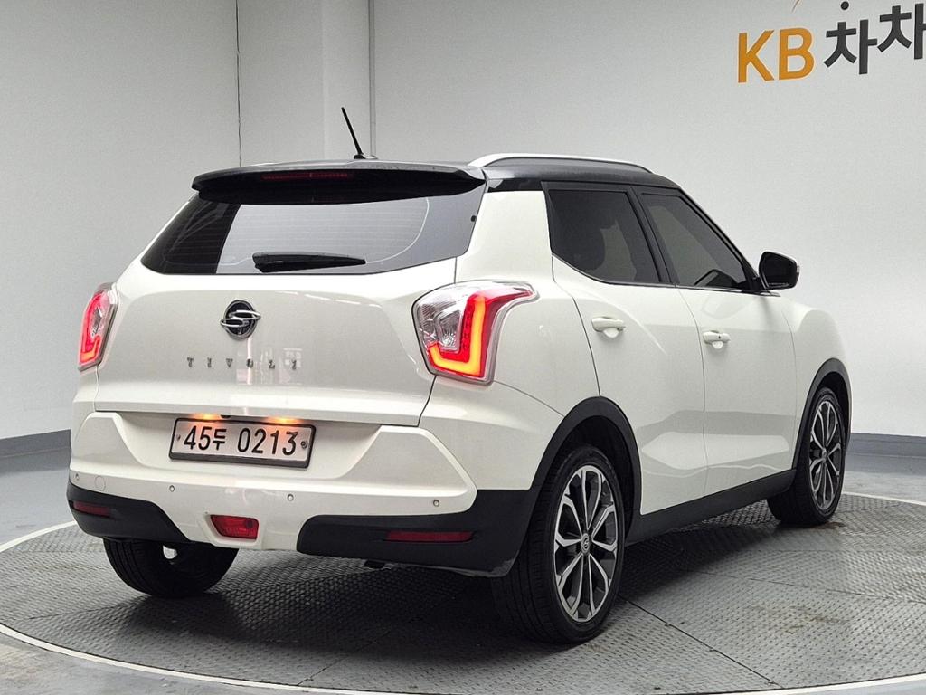 2017 SSANGYONG TIVOLI 
