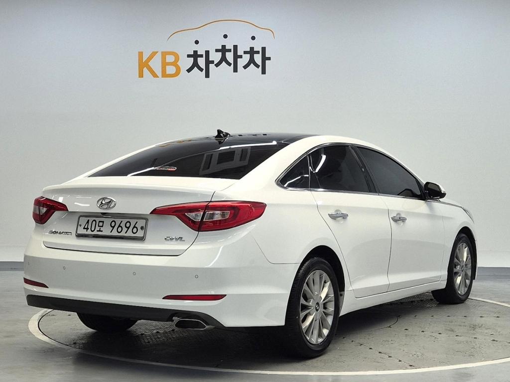 2015 HYUNDAI LF SONATA 