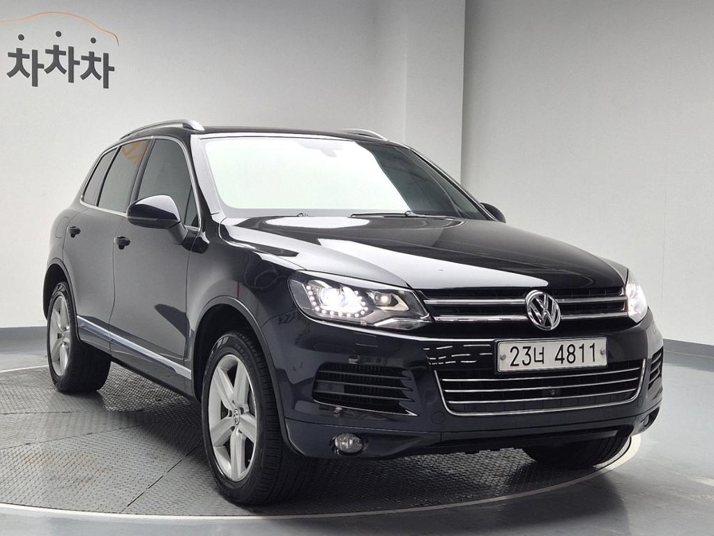 2014 VOLKSWAGEN NEW TOUAREG (2Gen) 