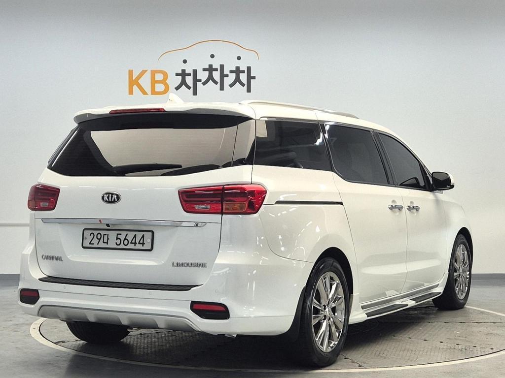 2019 KIA THE NEW CARNIVAL 