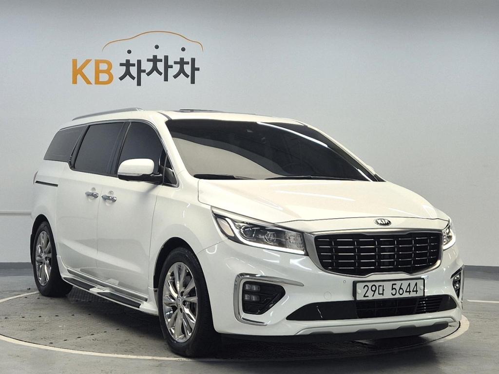 2019 KIA THE NEW CARNIVAL 