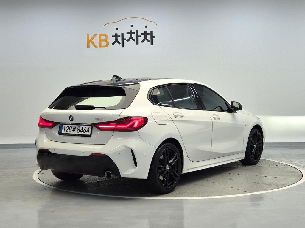 2022 BMW 1 Series (3Gen) 