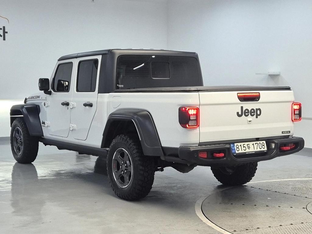 2021 JEEP Gladiator 