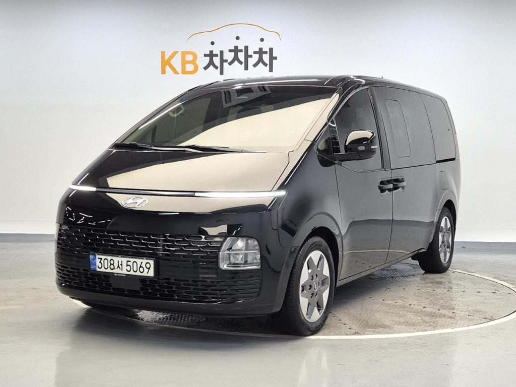 2022 HYUNDAI STARIA 