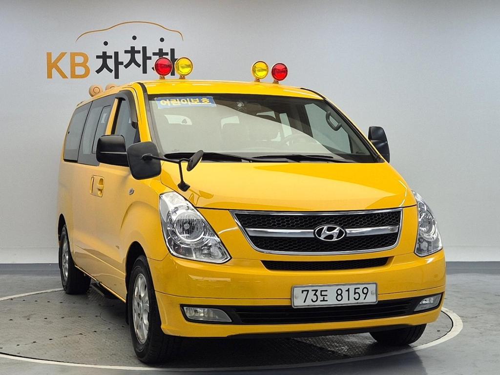 2015 HYUNDAI GRAND STAREX 