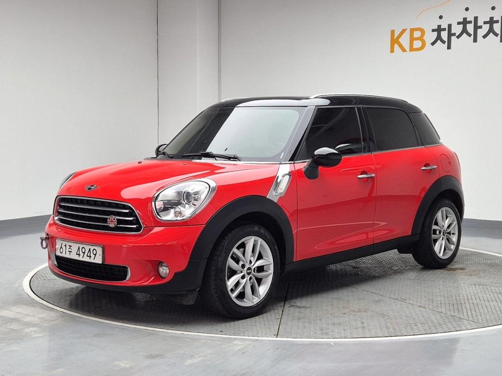 2011 MINI COUNTRYMAN 