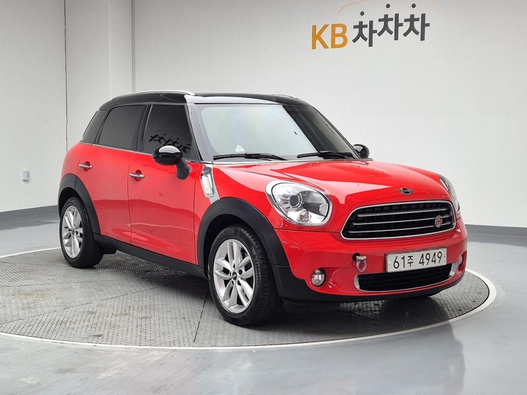 2011 MINI COUNTRYMAN 