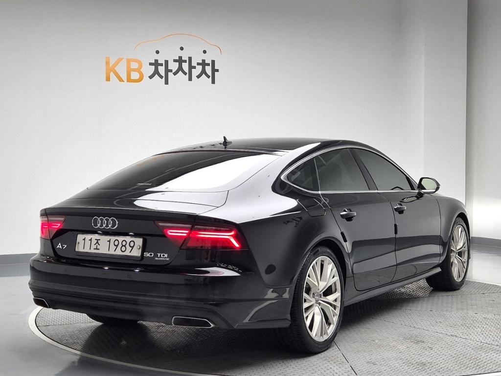 2016 AUDI A7 (1Gen) 