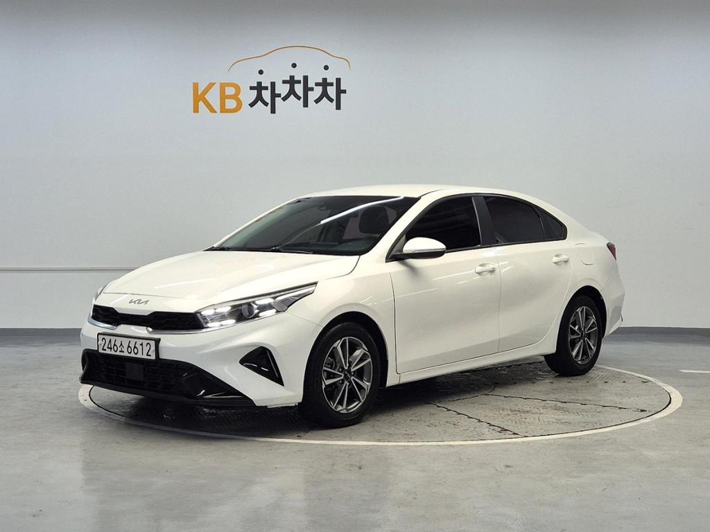 2022 KIA THE NEW K3 