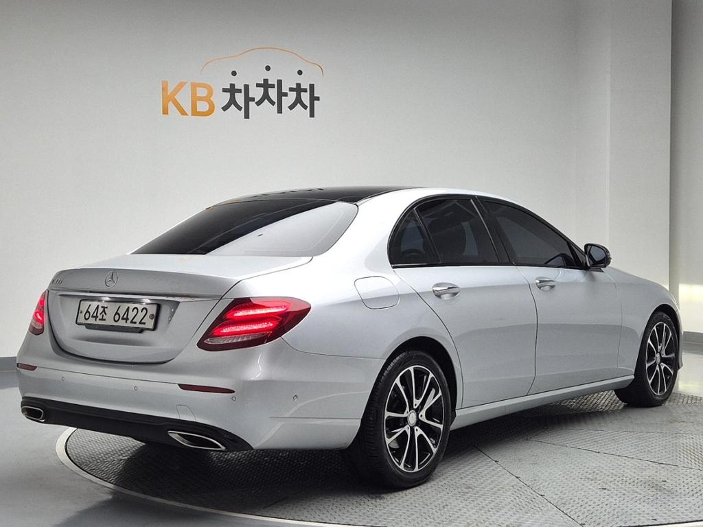 2017 BENZ E CLASS (5Gen) 