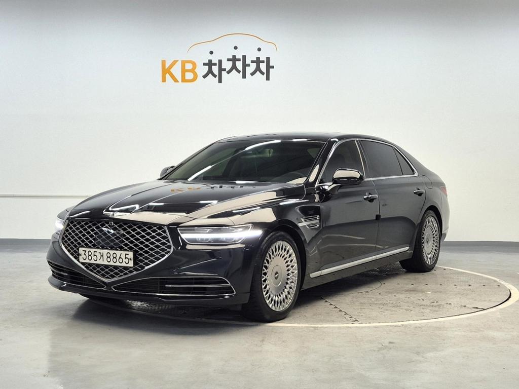2019 GENESIS G90 