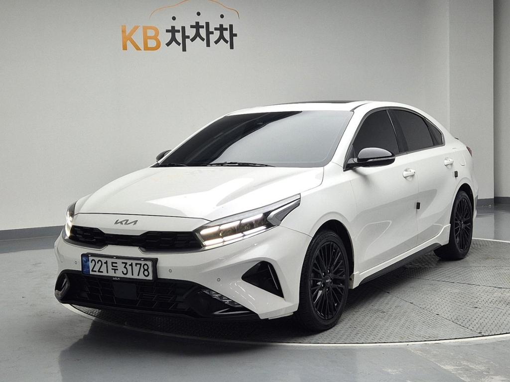 2023 KIA THE NEW K3 