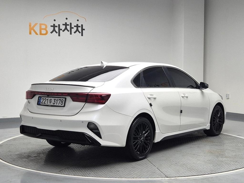 2023 KIA THE NEW K3 