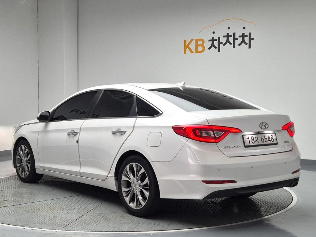 2015 HYUNDAI LF SONATA 