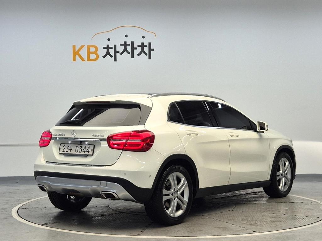 2016 BENZ GLA CLASS 