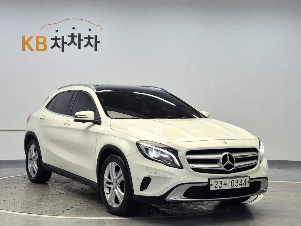 2016 BENZ GLA CLASS 