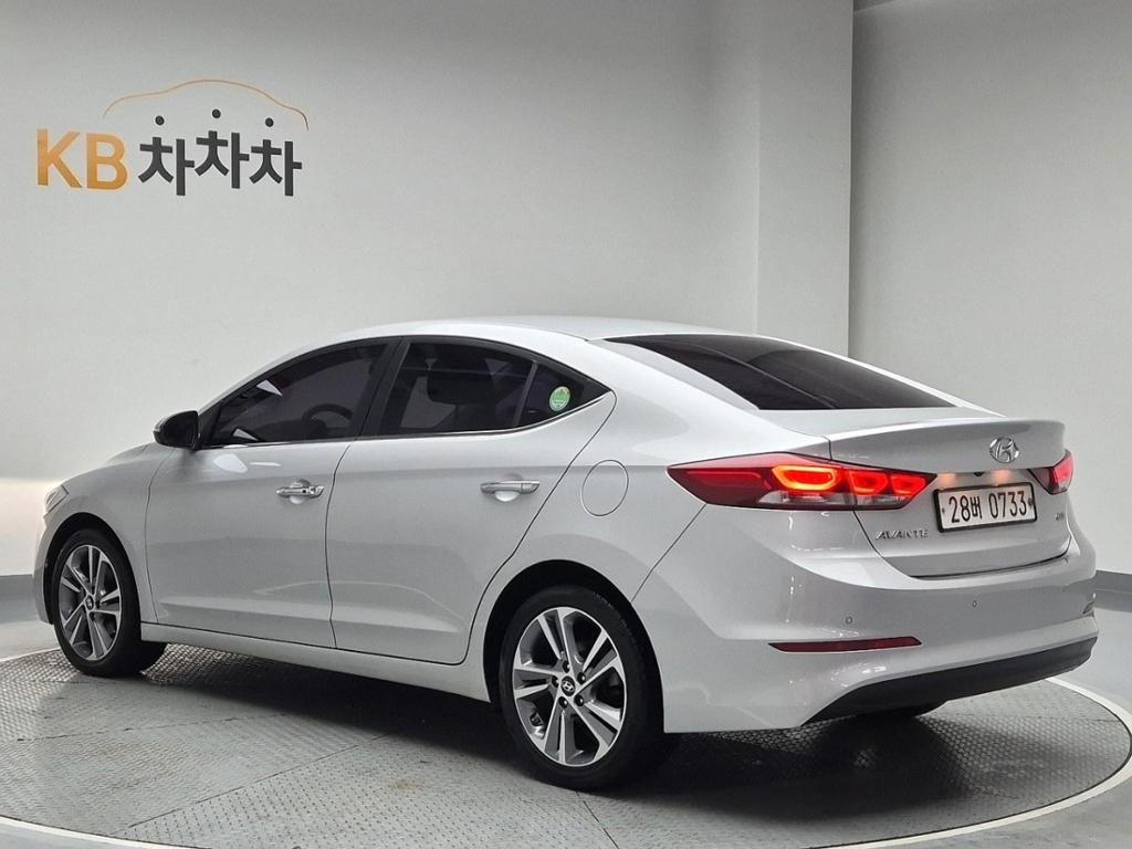 2016 HYUNDAI AVANTE AD 