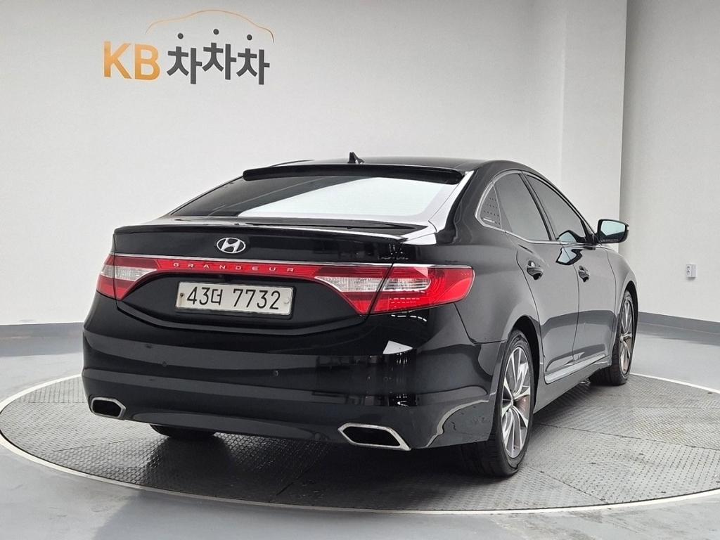 2015 HYUNDAI GRANDEUR HG 