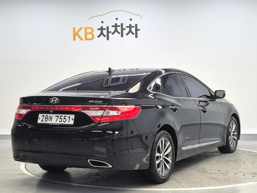 2012 HYUNDAI GRANDEUR HG 