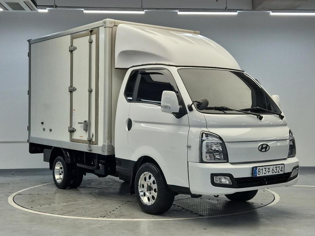 2022 HYUNDAI PORTER II 