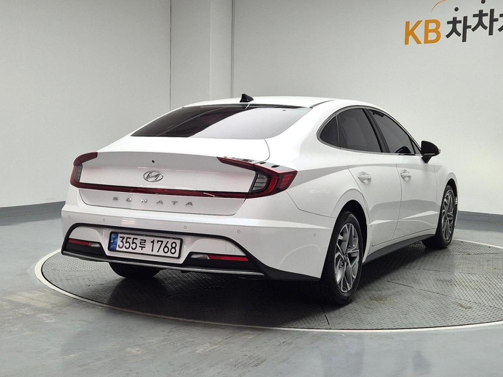 2020 HYUNDAI SONATA (DN8) 