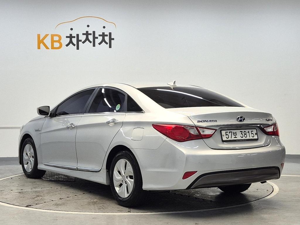 2015 HYUNDAI YF SONATA HYBRID 