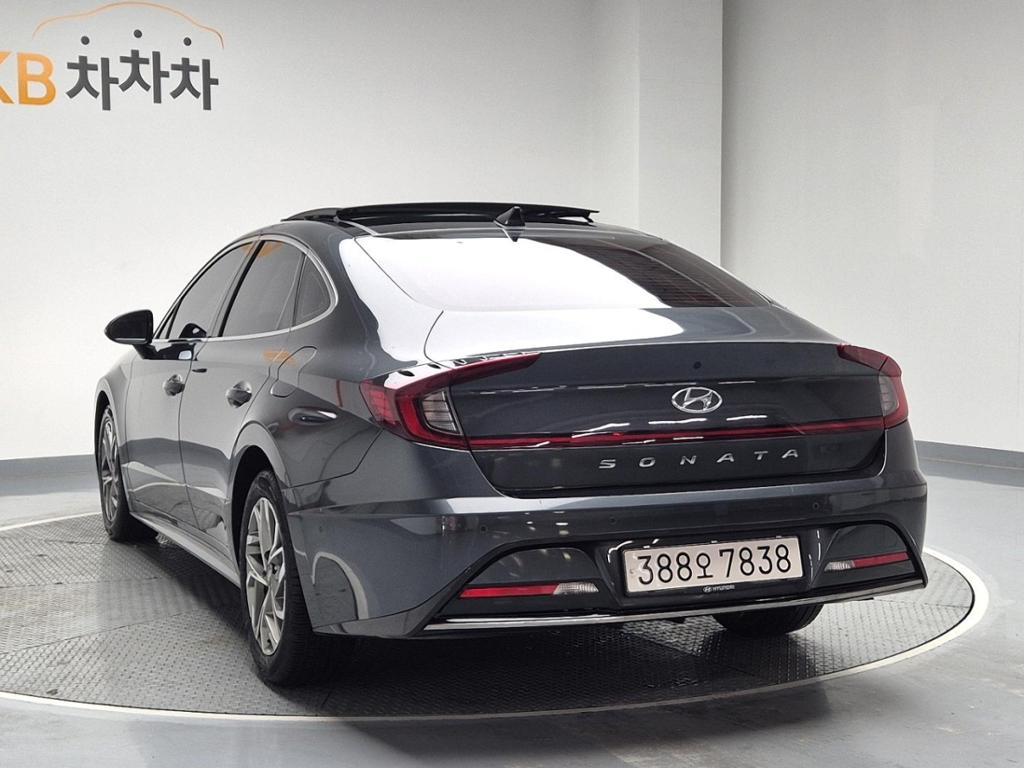 2021 HYUNDAI SONATA (DN8) 