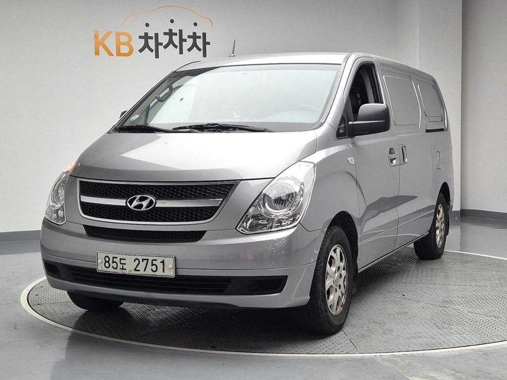 2014 HYUNDAI GRAND STAREX 