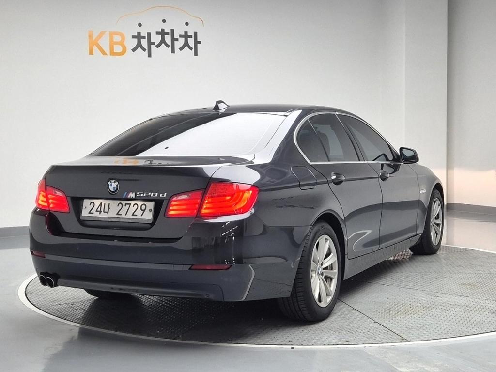2012 BMW 5 SERIES (6Gen) 