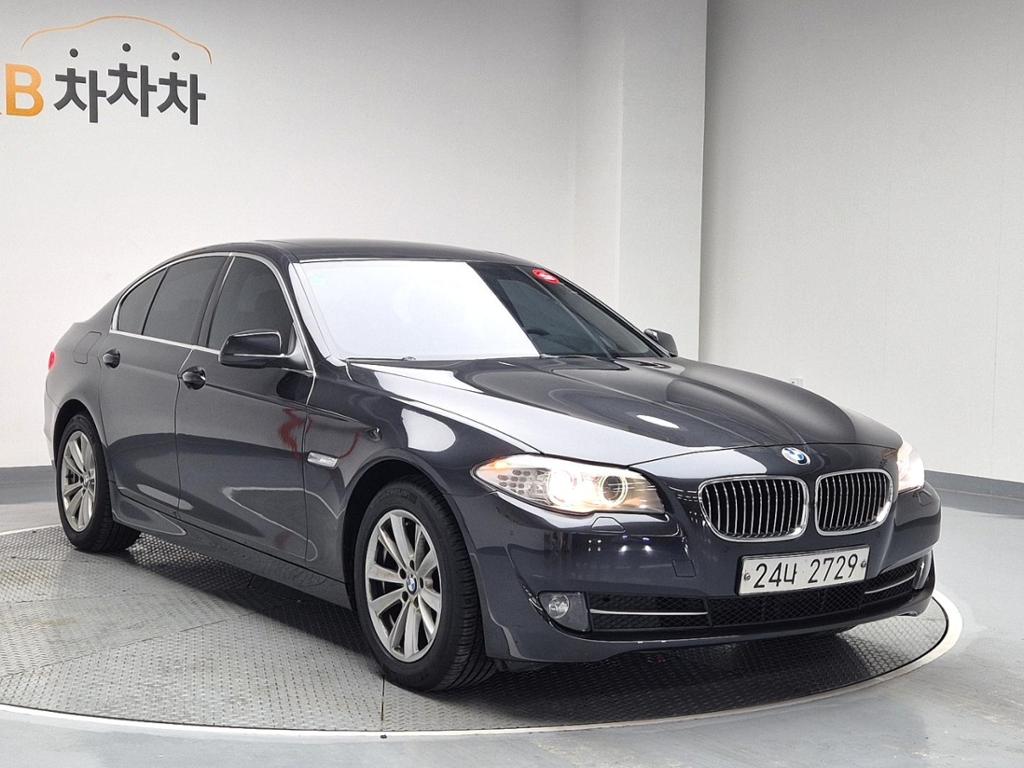 2012 BMW 5 SERIES (6Gen) 