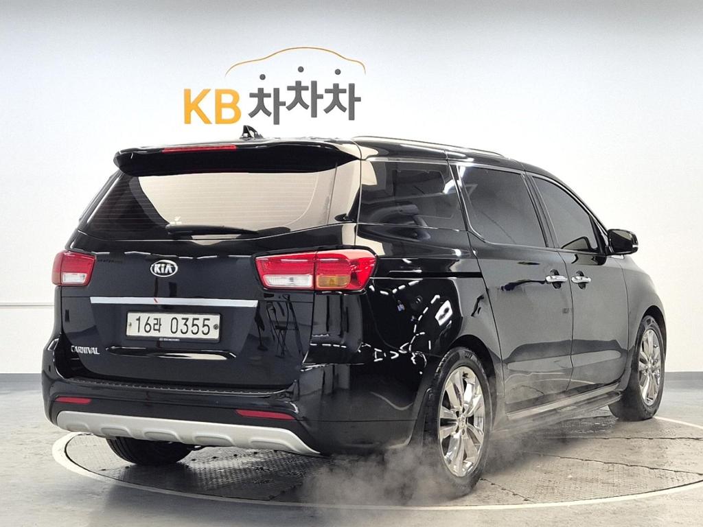 2016 KIA ALL NEW CARNIVAL 