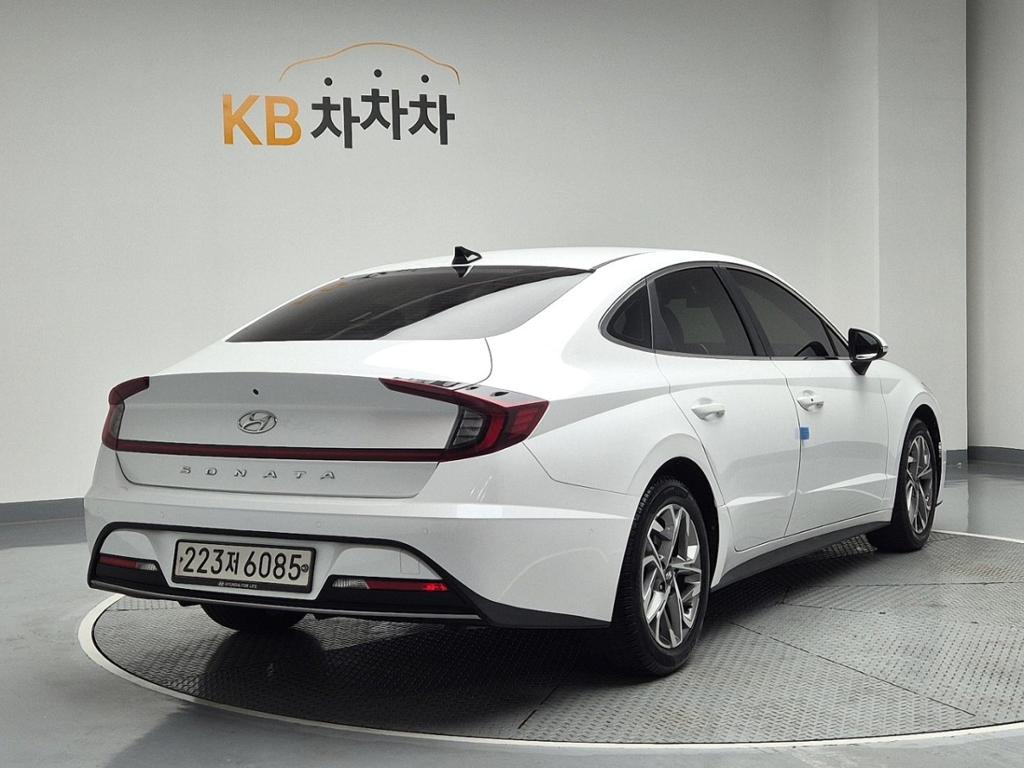 2021 HYUNDAI SONATA (DN8) 