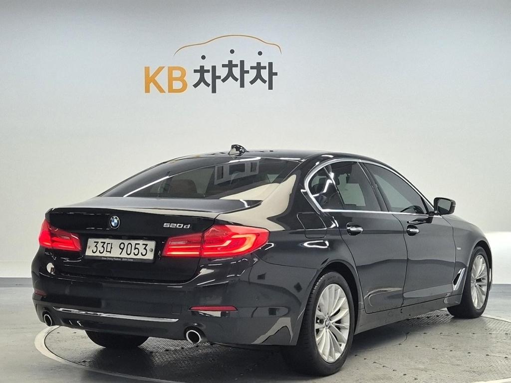 2018 BMW 5 SERIES (7Gen) 