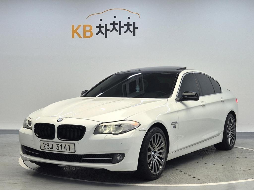 2013 BMW 5 SERIES (6Gen) 
