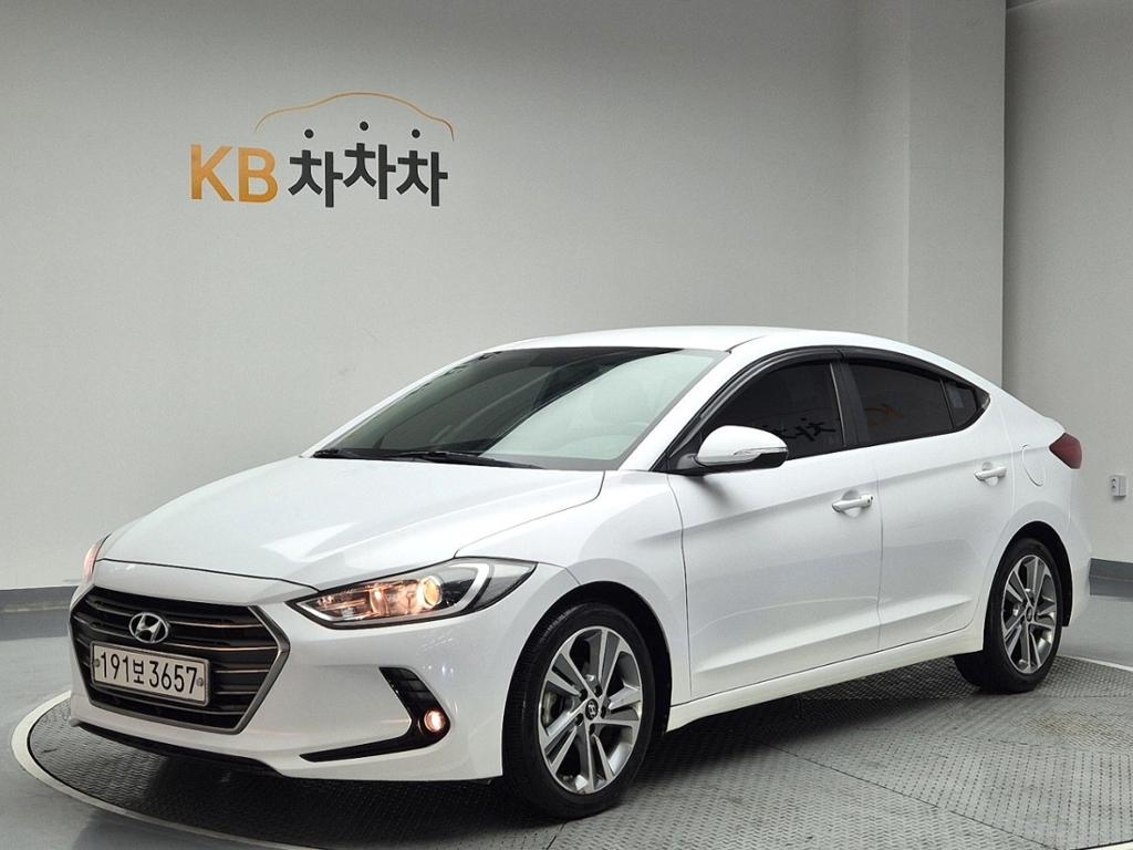 2018 HYUNDAI AVANTE AD 
