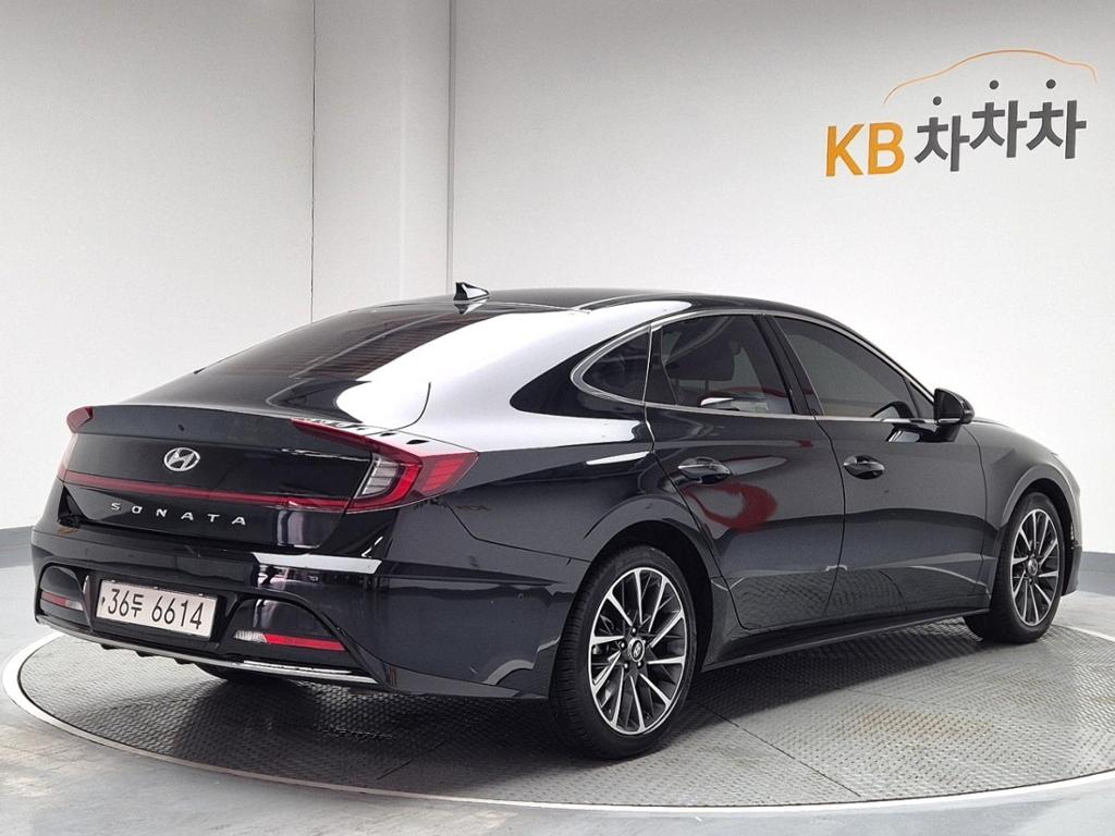 2020 HYUNDAI SONATA (DN8) 