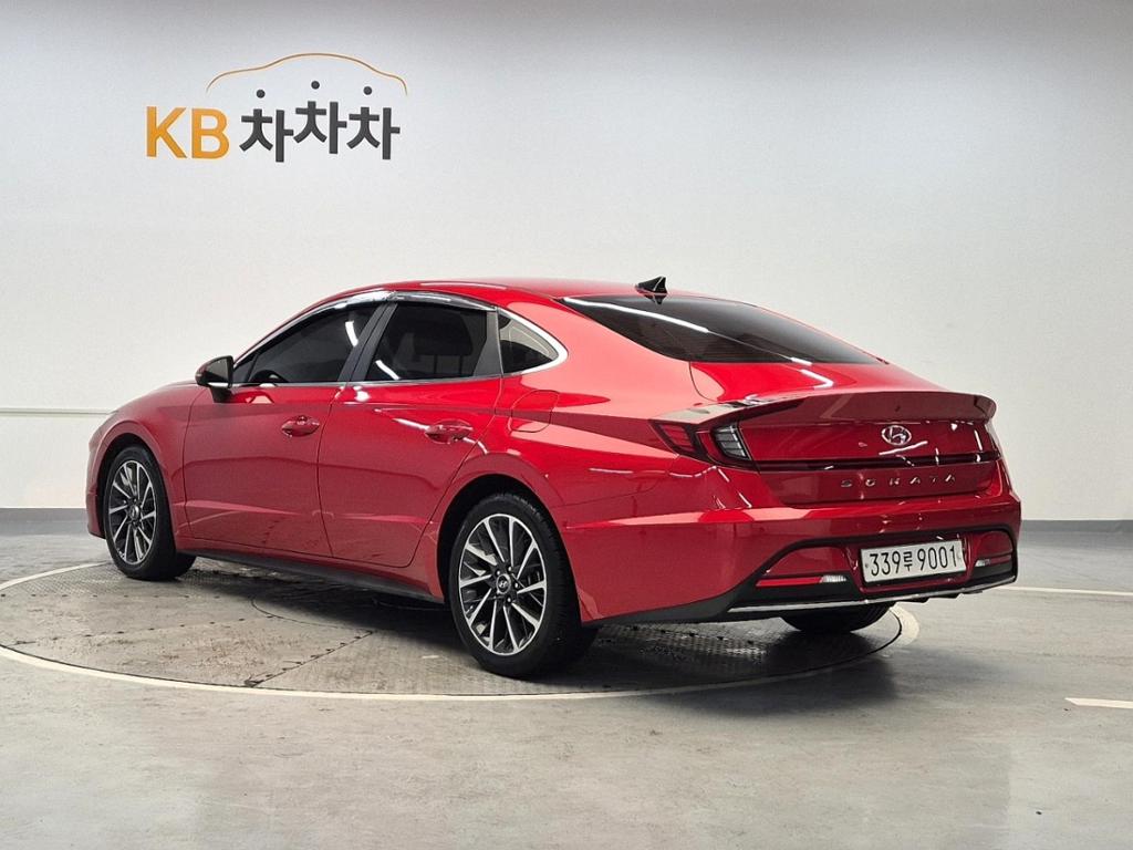 2020 HYUNDAI SONATA (DN8) 