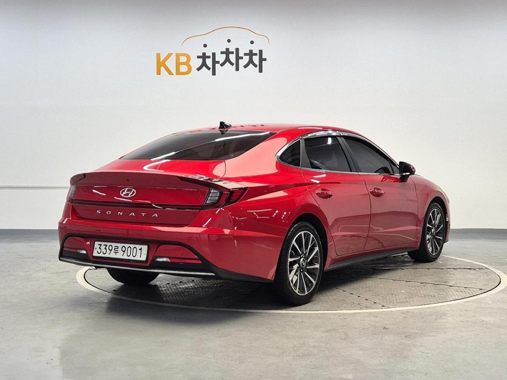 2020 HYUNDAI SONATA (DN8) 