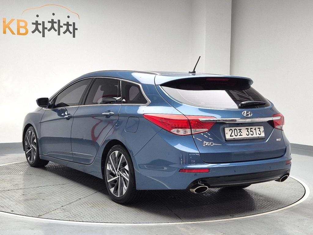 2012 HYUNDAI i40 