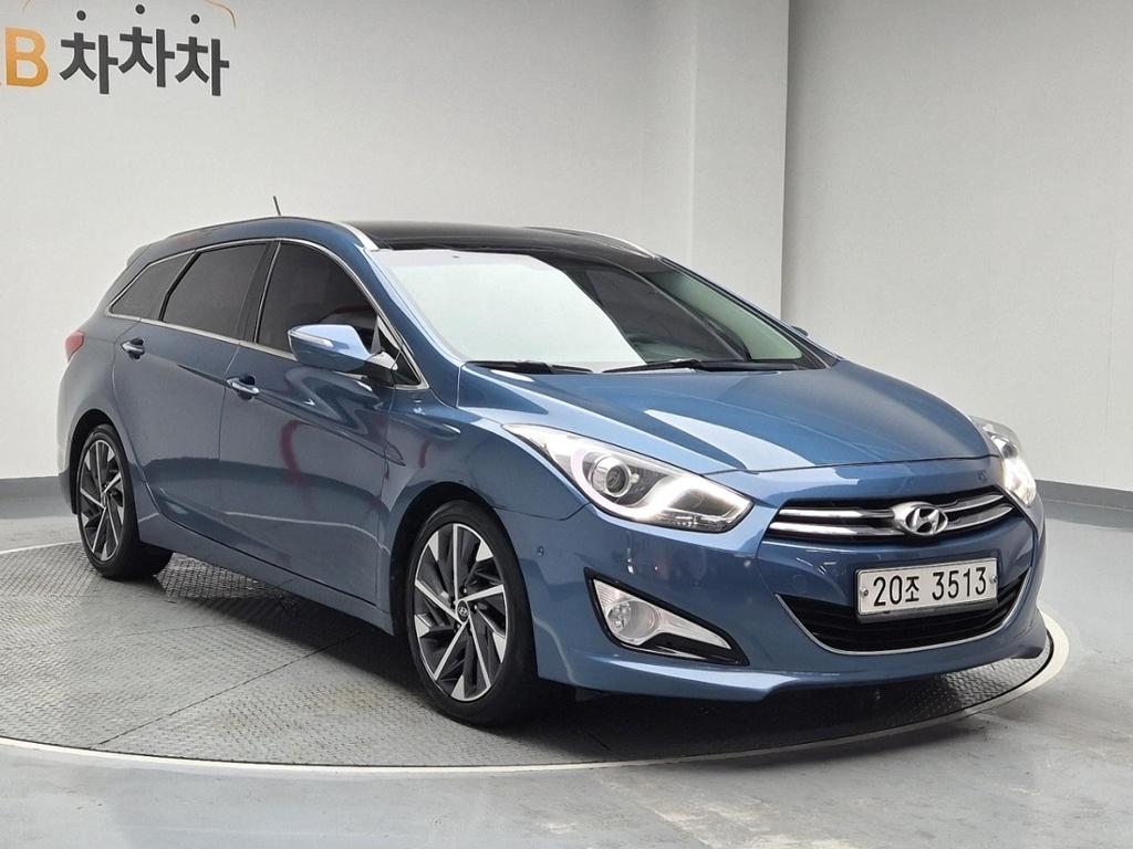 2012 HYUNDAI i40 