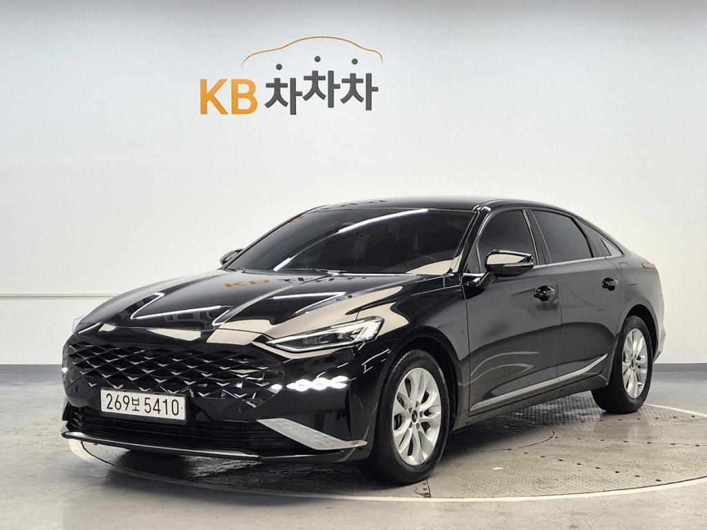 2022 KIA K8 