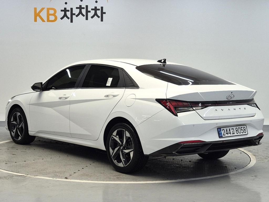 2023 HYUNDAI AVANTE (CN7) 