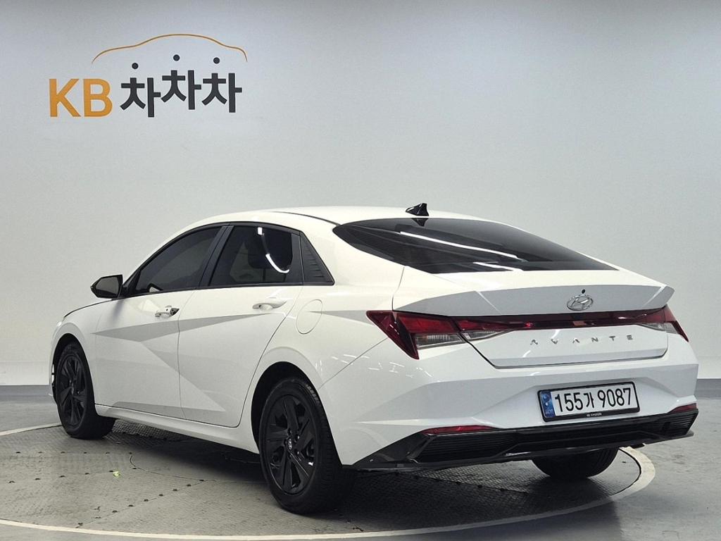 2021 HYUNDAI AVANTE HYBRID (CN7) 