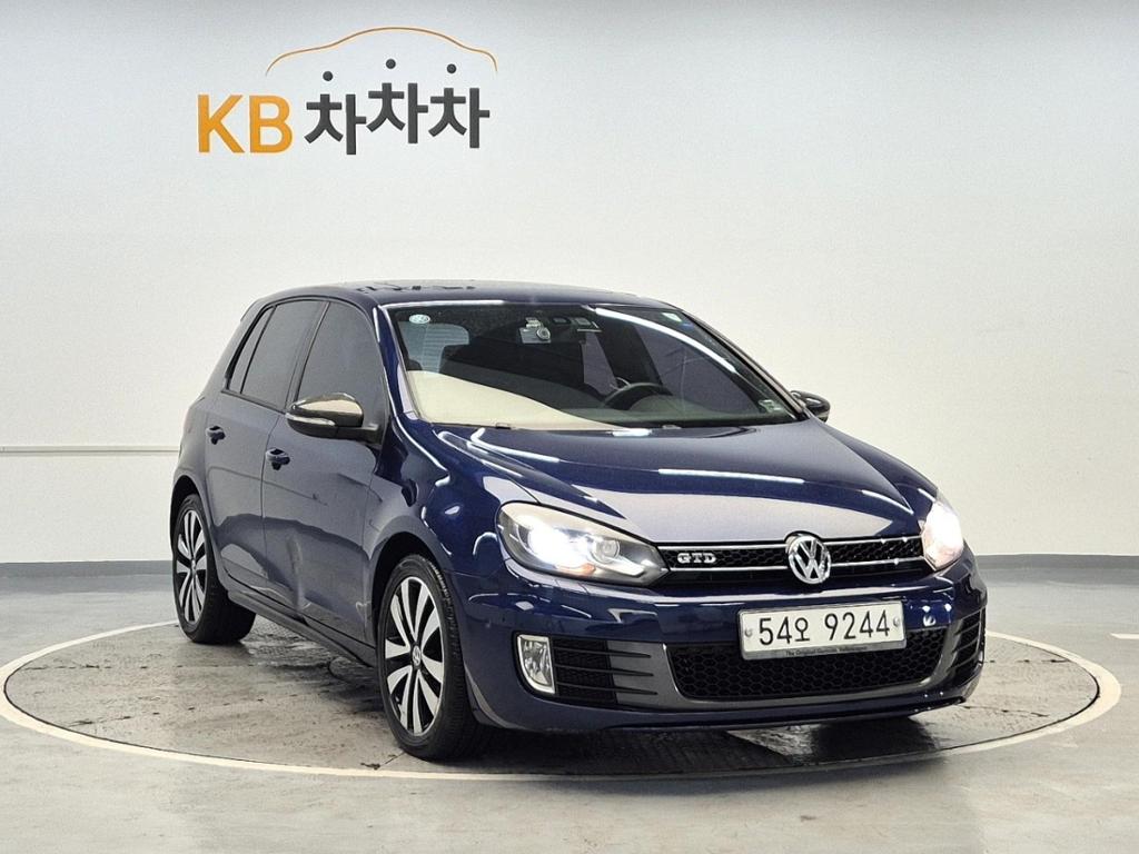 2011 VOLKSWAGEN GOLF (6Gen) 