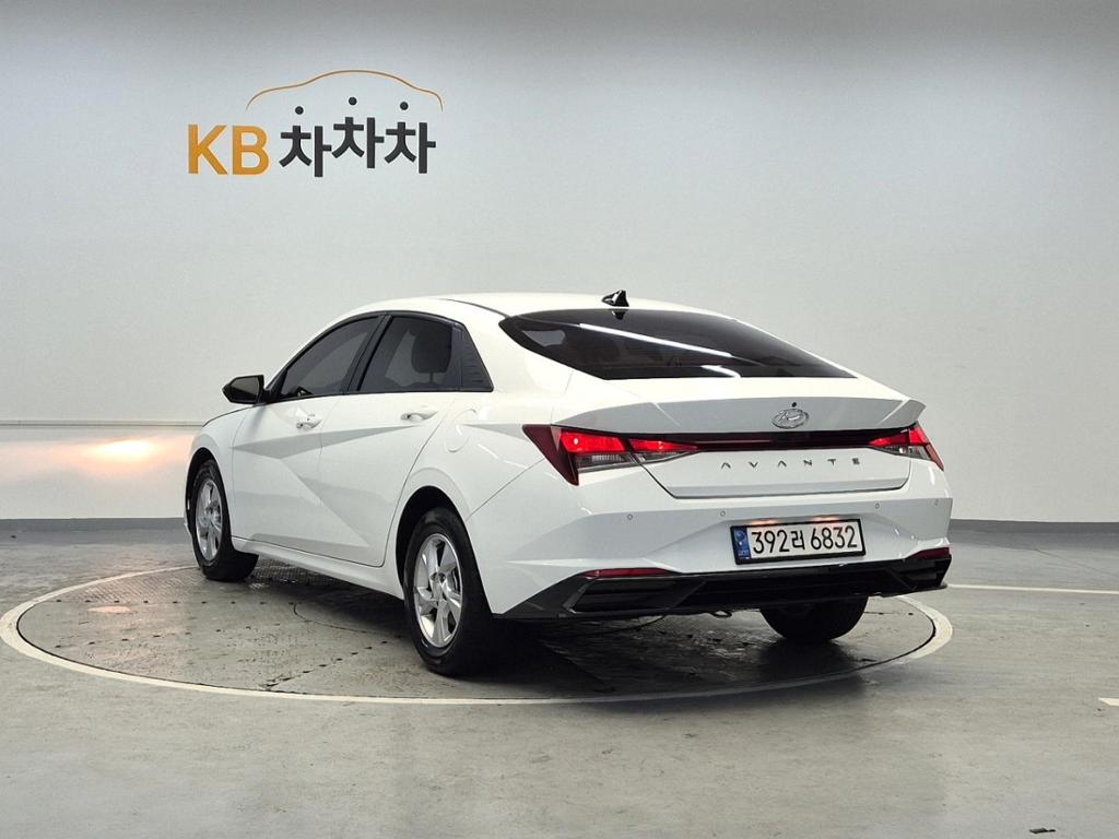 2021 HYUNDAI AVANTE (CN7) 